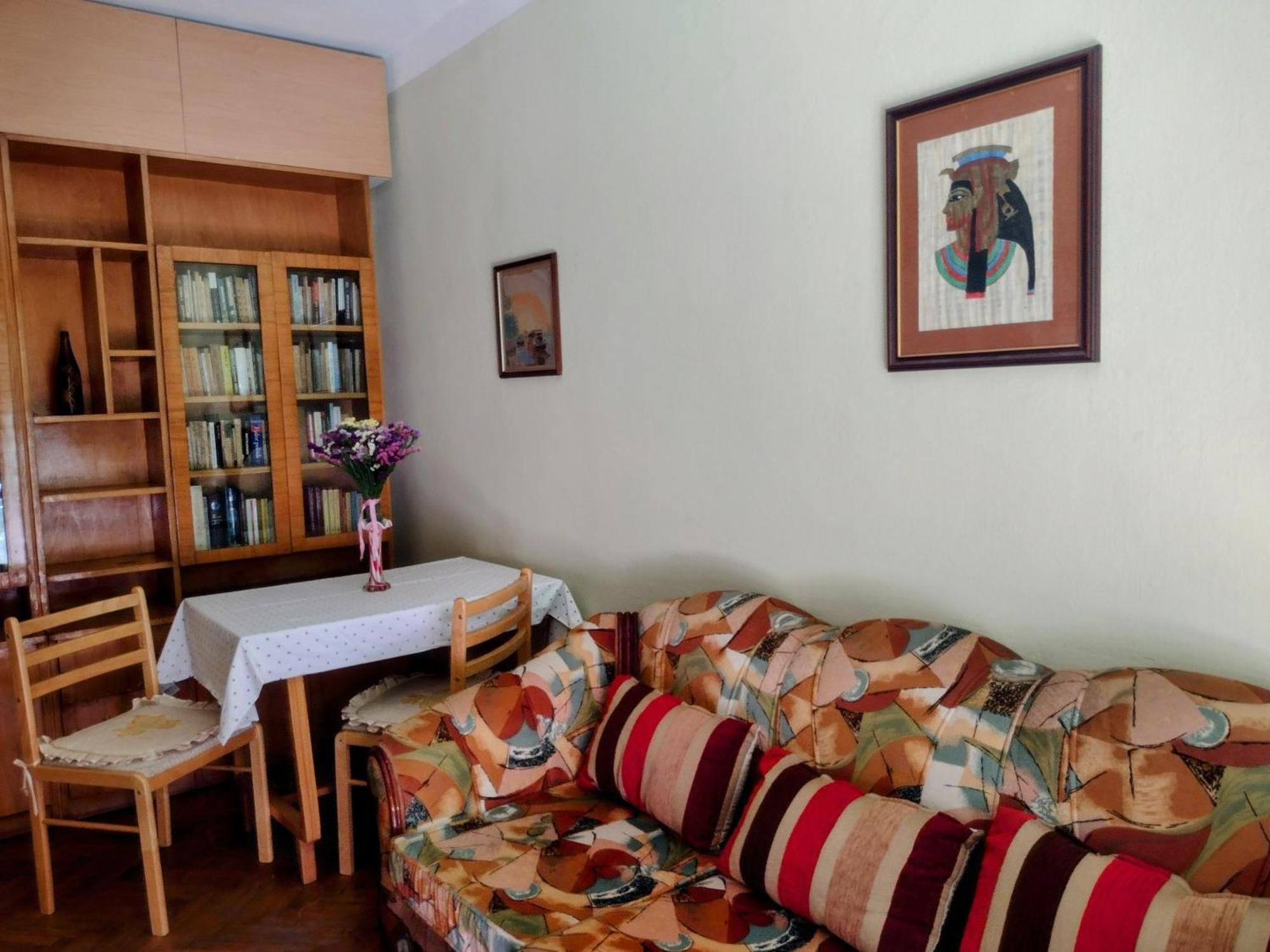 Era Echoes - Preserved Historical Apartment Tirana Exterior foto