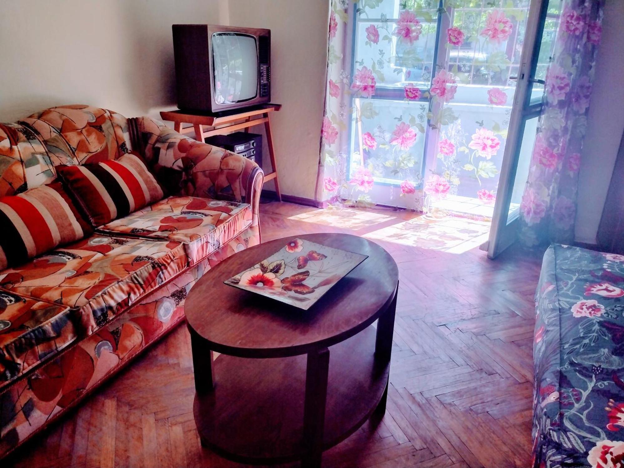 Era Echoes - Preserved Historical Apartment Tirana Exterior foto
